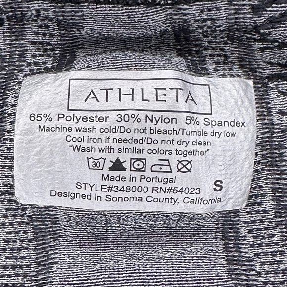 Athleta Women’s Fastest Track Black and White Floral Athletic Shirt Size Small - Picture 4 of 6